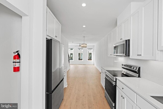 Foto del edificio - 2609 Platt Ct NW
