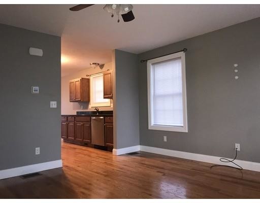 Primary Photo - 335 East St