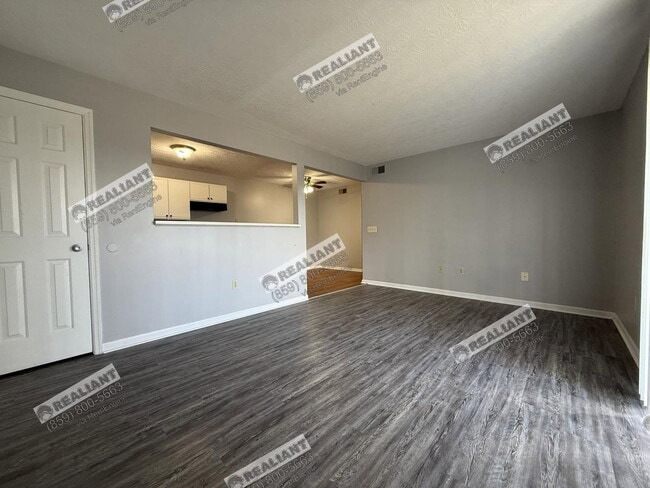 Photo - 908 Amhurst Drive Apartment
