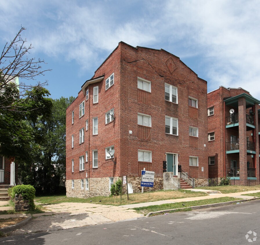 Primary Photo - 2300 Ocala Ave