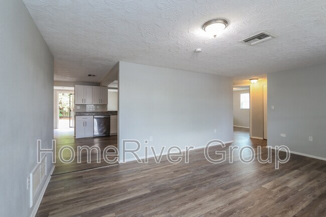 Foto del edificio - 9410 Cochise Ln