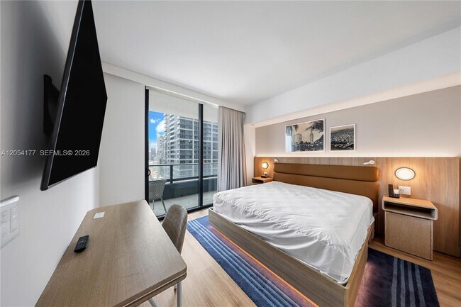 Foto del edificio - 159 NE 6th St