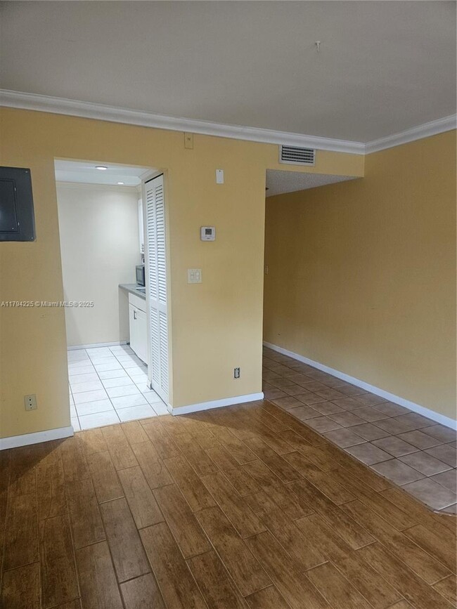 Foto del edificio - 4125 NW 88th Ave