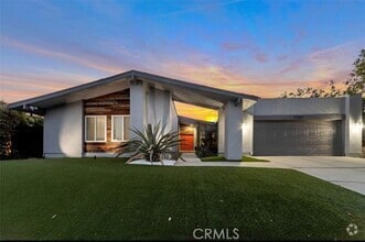 Building Photo - 7301 Darnoch Way
