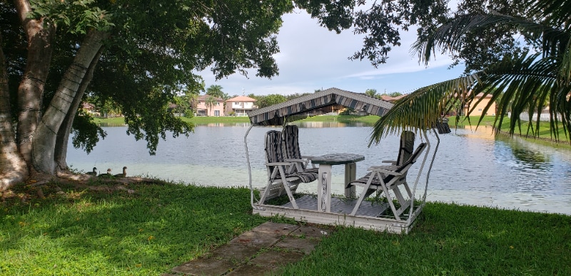 Building Photo - 4138 NE 30th St