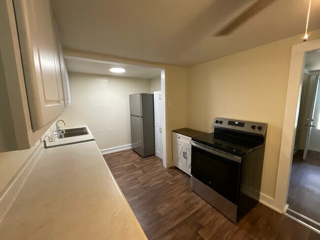 Foto del edificio - 4238 Trottinridge Rd