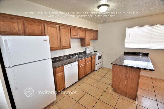 Foto del edificio - 3716 E Beverly Ln