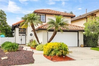 Building Photo - 28752 Vista Santiago Rd