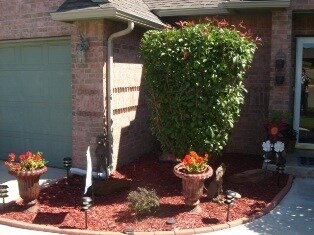 Building Photo - 1701 Del Simmons Dr