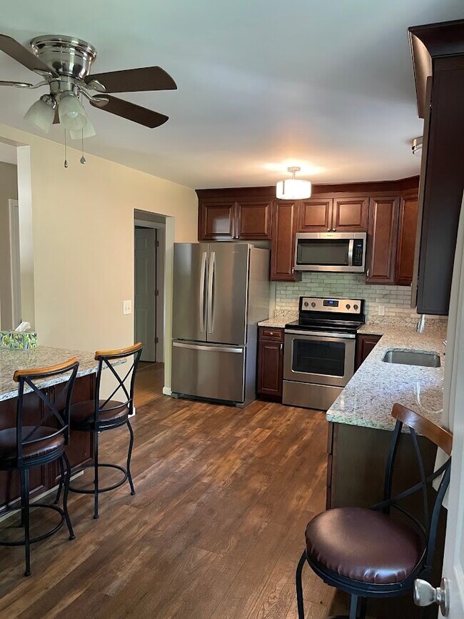 Foto del edificio - 18511 Wild Horse Creek Rd