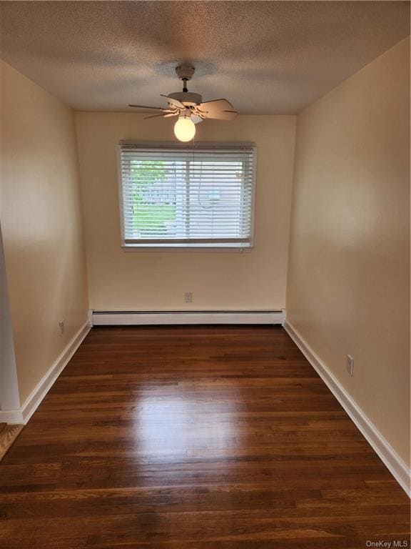 Building Photo - 3 Fishkill Glen Dr