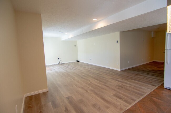 Foto del edificio - Gorgeous 1-Bed Mother-in-Law Unit in Singl...