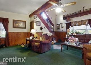 Building Photo - 1641 Fishing Creek Valley Rd