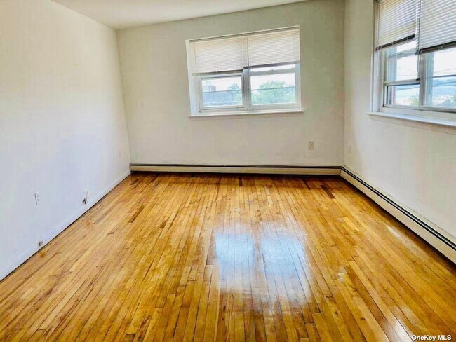 Building Photo - 122-02-122-25 25th Rd