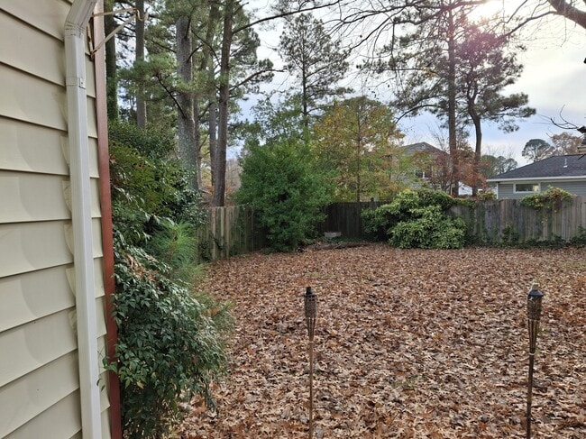 Building Photo - 4517 Delmar Dr