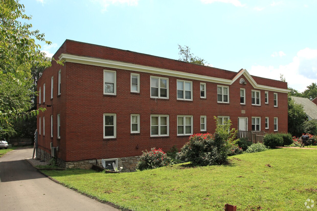 Foto del edificio - 110 Delmont Dr