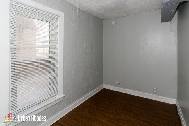 Foto del edificio - 1514 N Elston Ave