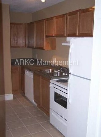 Foto del edificio - 916 E 39th St
