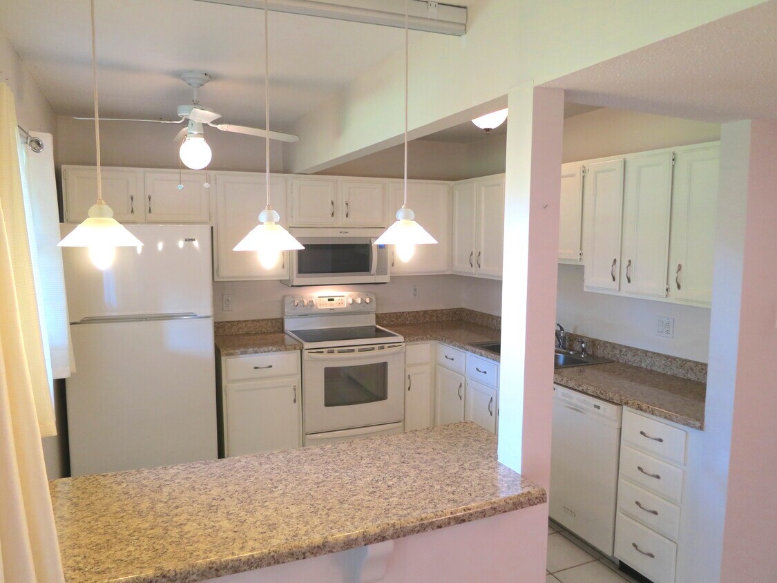 1717 Blue Jay Cv, Saint Louis, MO 63144 Condo for Rent in Saint Louis