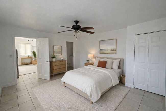 Foto del edificio - 5731 Flagler Street # 3