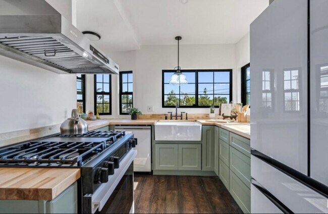 Foto del edificio - 1504 Felton St