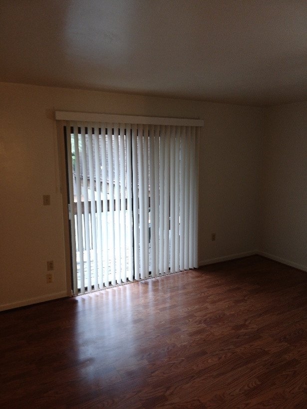 Foto principal - 2840 Colonial Ave SW