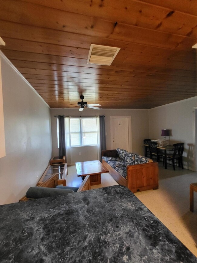 Building Photo - 1169 Seaway Dr