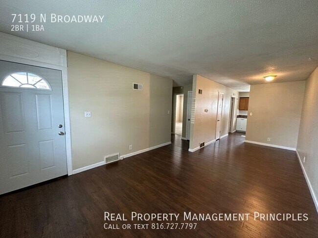 Foto del edificio - Spacious, updated, 2 Bedroom, 1 Bathroom T...