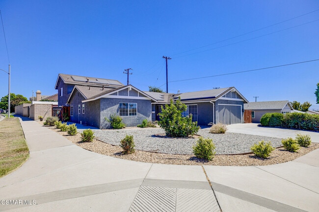 Building Photo - 1236 Elsinor Ave