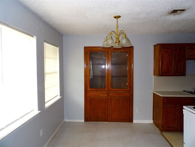 Foto del edificio - 4609 SW J Ave