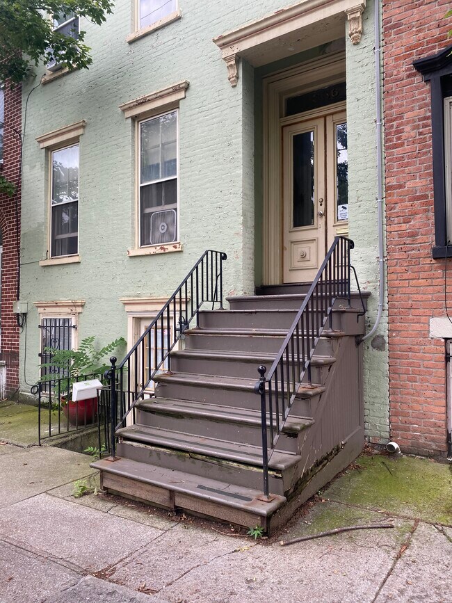 Foto del edificio - 386 Hamilton St