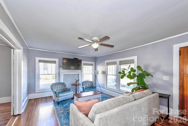 Foto del edificio - 508 S Main St