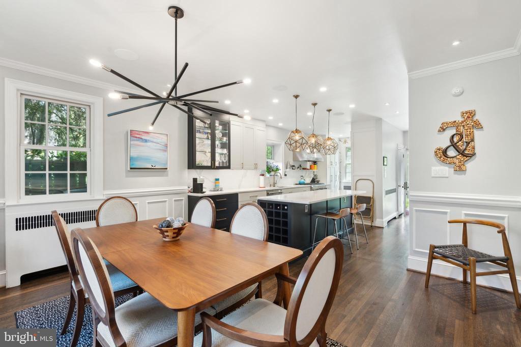 Primary Photo - 2916 New Mexico Ave NW