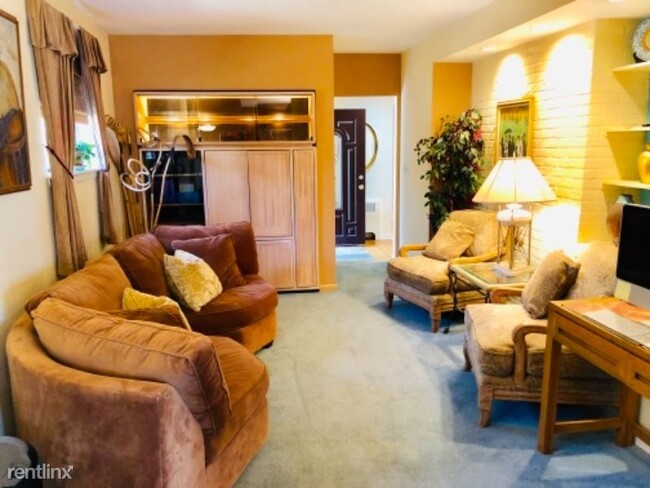 Foto del edificio - 2 br, 1 bath House - 20 Lincoln Pl