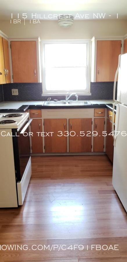 Foto del edificio - 115 Hillcrest Ave NW