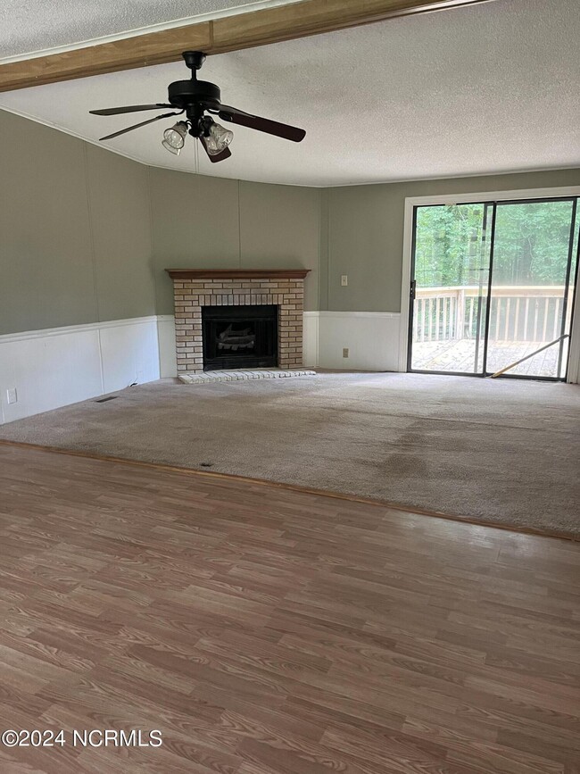 Building Photo - 150 Promise Ln