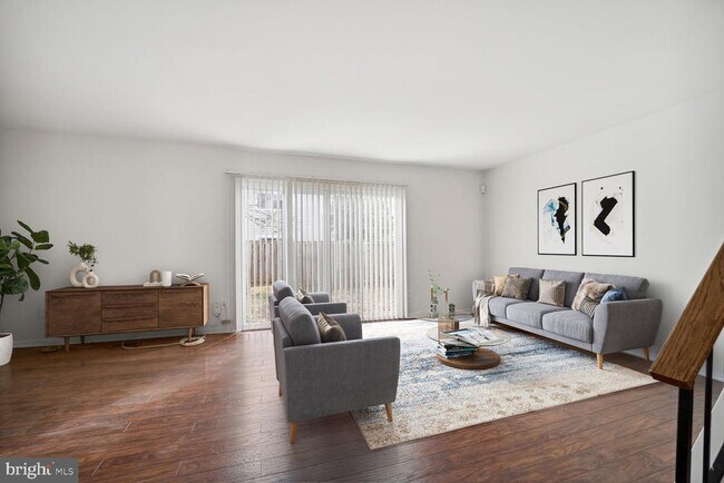 Foto del edificio - 5490 Safe Harbor Ct