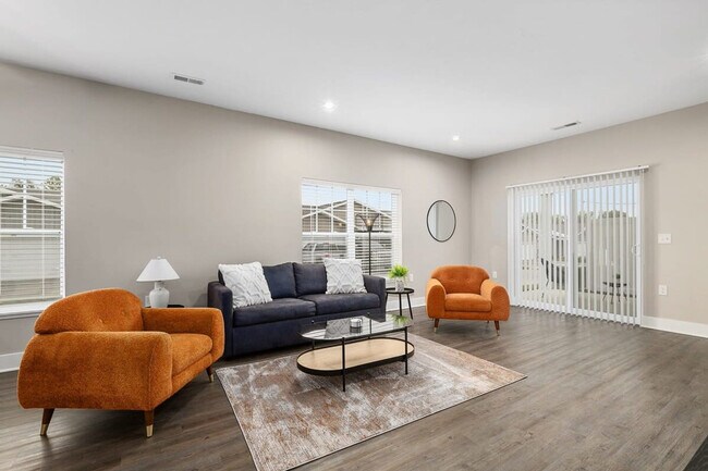 Foto del edificio - 5840 Fox Grape Ave