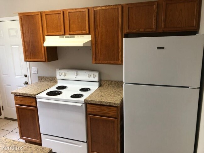 Building Photo - 2 br, 1 bath Apartment - 805 King St 2 Unit 2