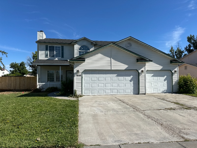Primary Photo - 670 Teton Dr