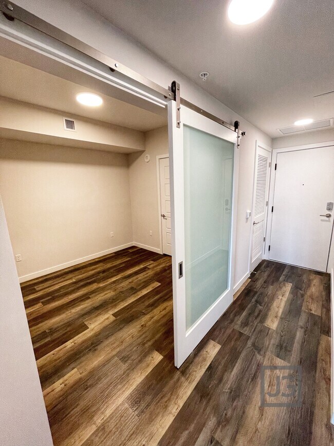Sala de estar - 3073 NW 94th Ave