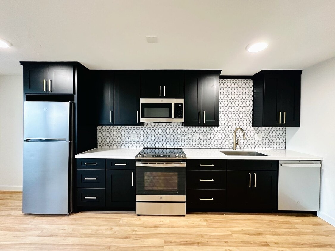 Primary Photo - PLP I (Woodside) K