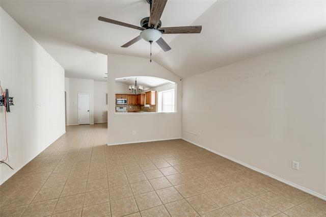 Foto del edificio - 6256 Trinity Creek Dr