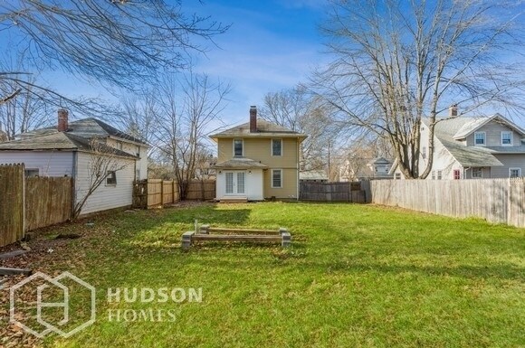 Building Photo - NOW AVAILABLE! 37 Evergreen Ave a, Middlet...