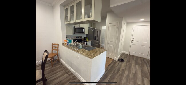 Foto del edificio - 22681 Oakgrove