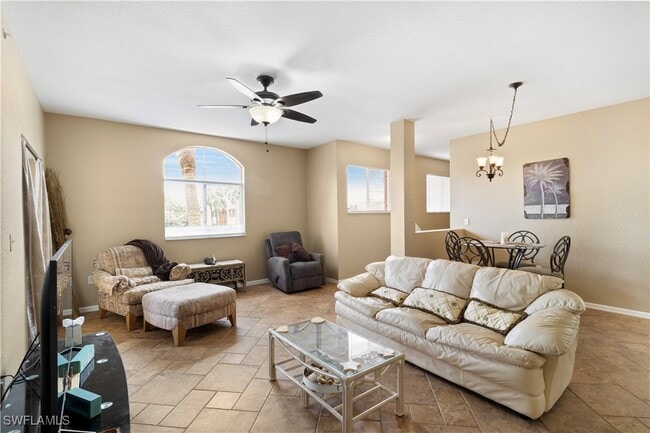 Building Photo - 6361 Aragon Way