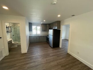 Building Photo - 2530 Francisco Blvd