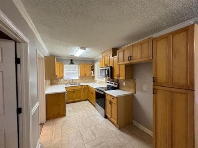 Foto del edificio - 10995 Dixon Robinson Dr