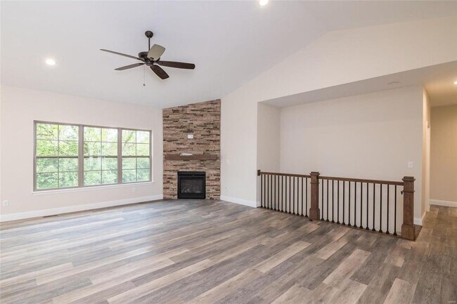 Building Photo - 200 Smola Woods Ct