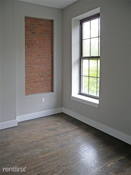 Foto del edificio - 79 Stuyvesant Ave